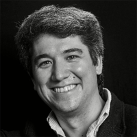 Dr José Luis Domínguez-Mompell